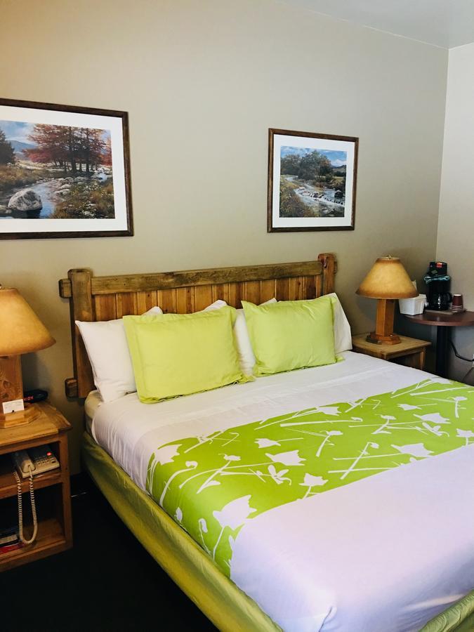 Boulder Creek Inn Donnelly 外观 照片