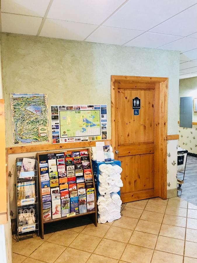 Boulder Creek Inn Donnelly 外观 照片