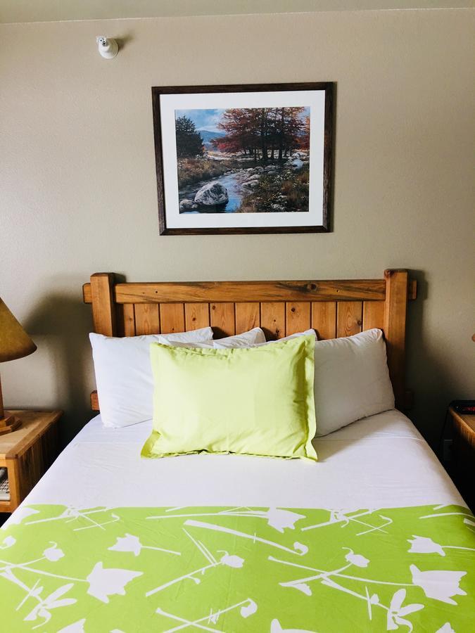 Boulder Creek Inn Donnelly 外观 照片