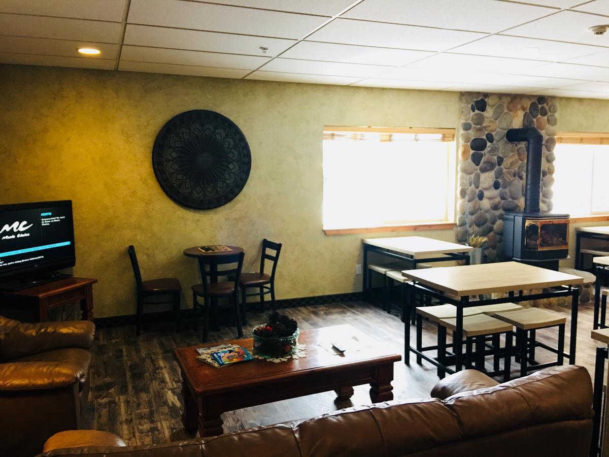Boulder Creek Inn Donnelly 外观 照片