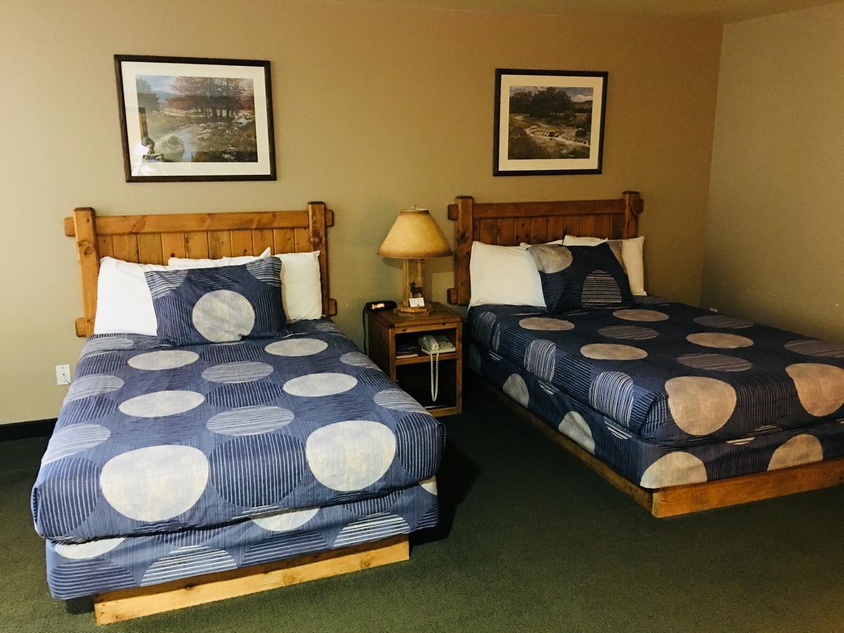 Boulder Creek Inn Donnelly 外观 照片
