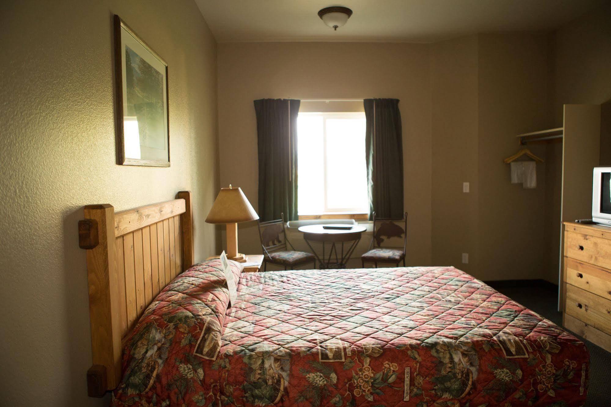 Boulder Creek Inn Donnelly 外观 照片